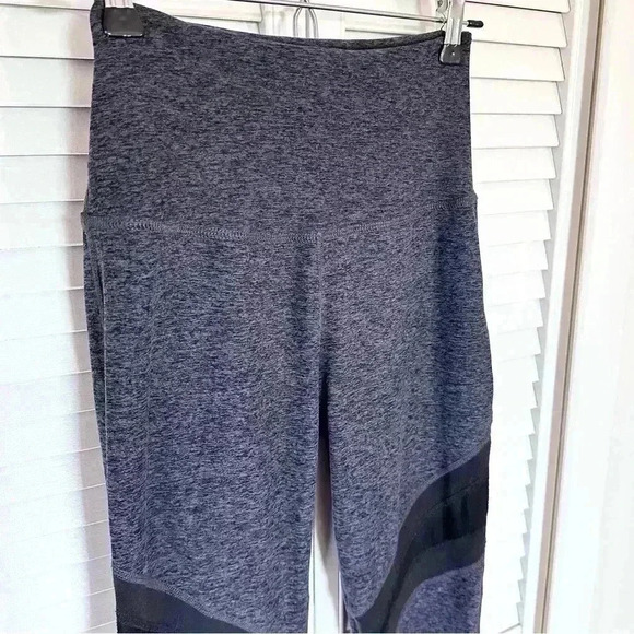Beyond Yoga Slant Get Enough High Waisted Leggings | Gray Purple | SZ M - Picture 8 of 11